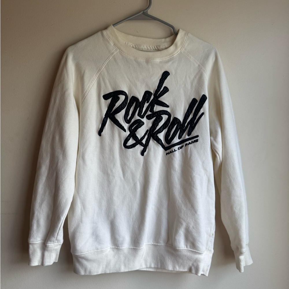 Women’s Rock & Roll Hall of Fame Crewneck in Ivory size medium